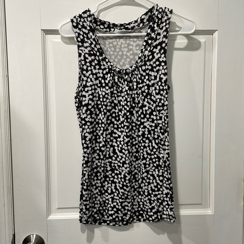 Black and white tank